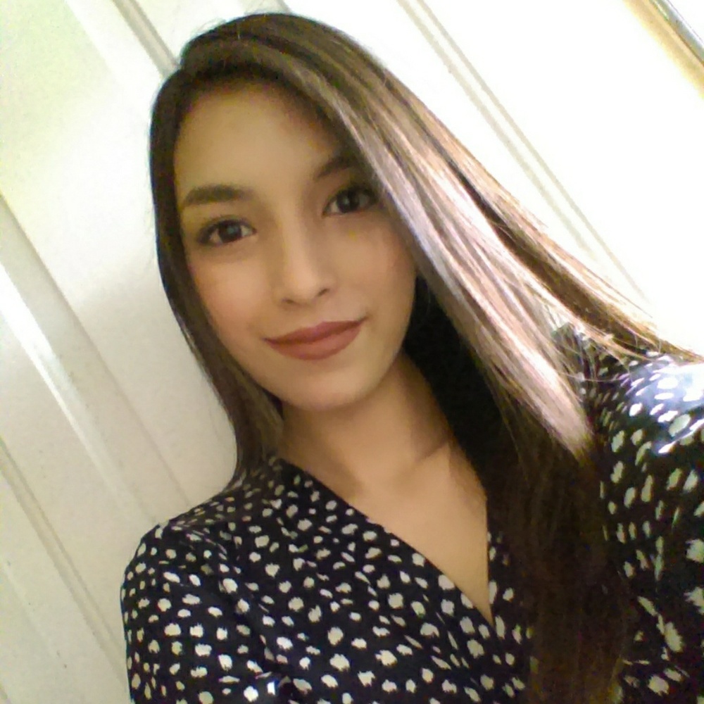Meet your Posher, Nicole